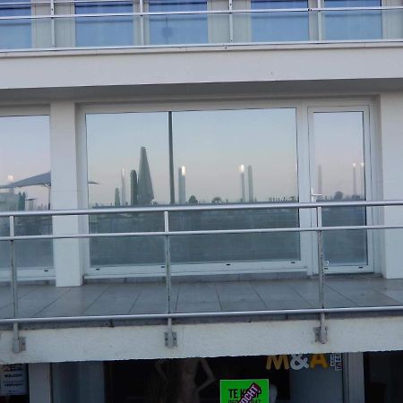 Zeedijk appartement met zeezicht Blankenberge Buitenkant foto